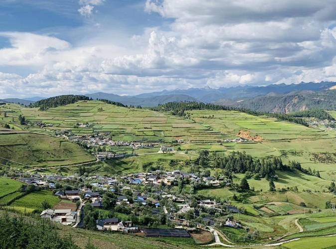 全球旅游业投资加速回暖，国庆黄金周国内游迎来品质升级拐点